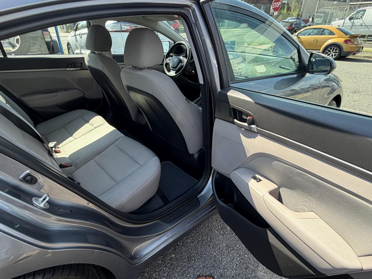 Hyundai Elantra Limited 2018