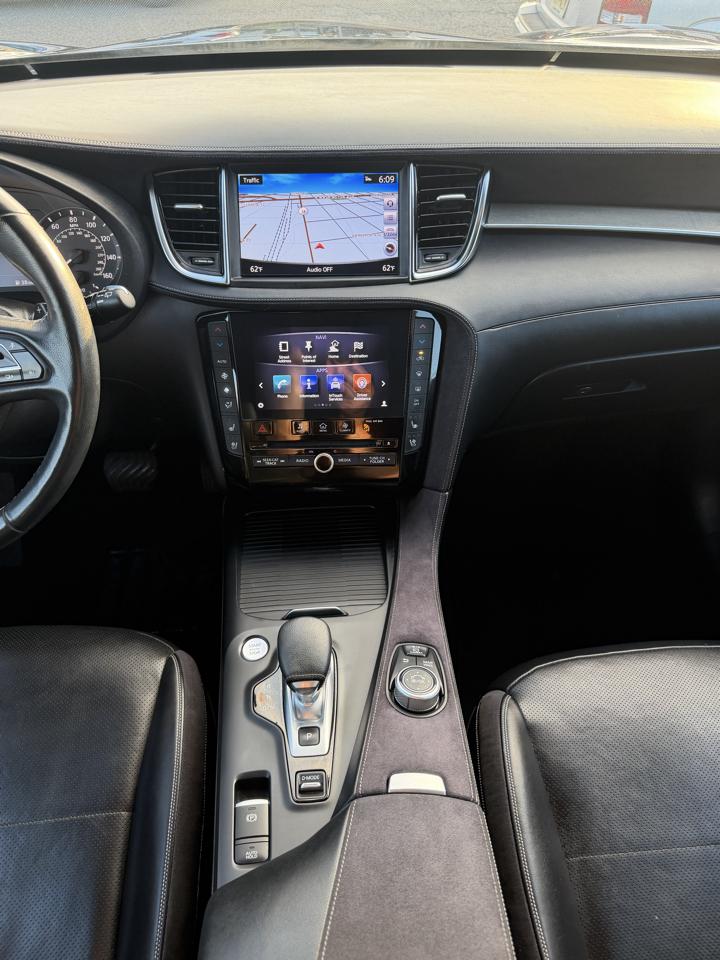 Infiniti QX50 PURE AWD 2019