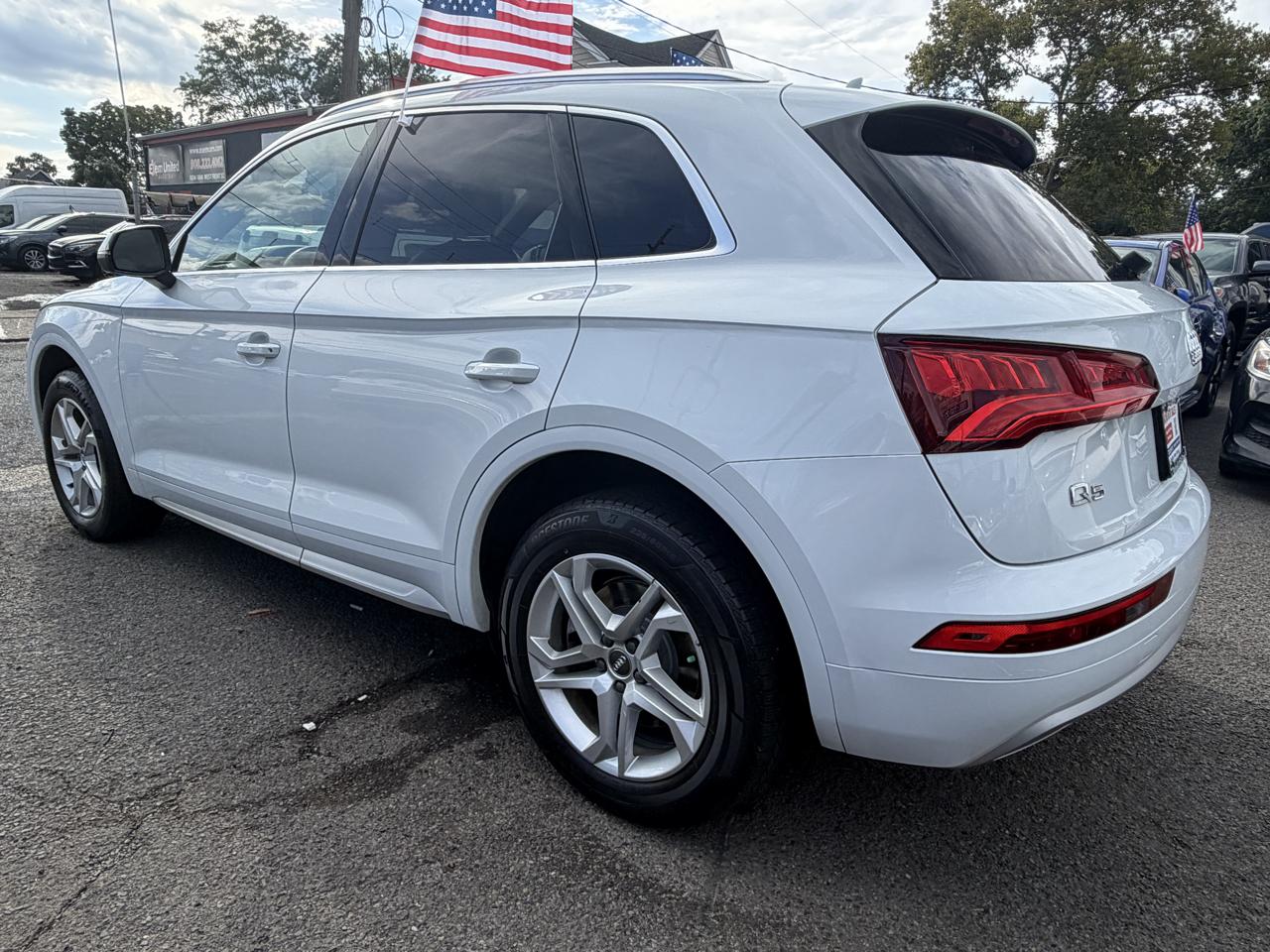 Audi Q5 2.0T Premium quattro 2019