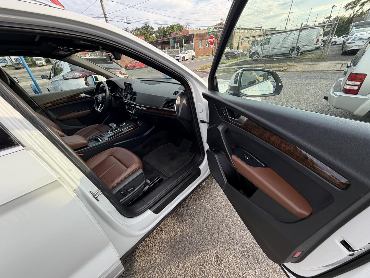 Audi Q5 2.0T Premium quattro 2019