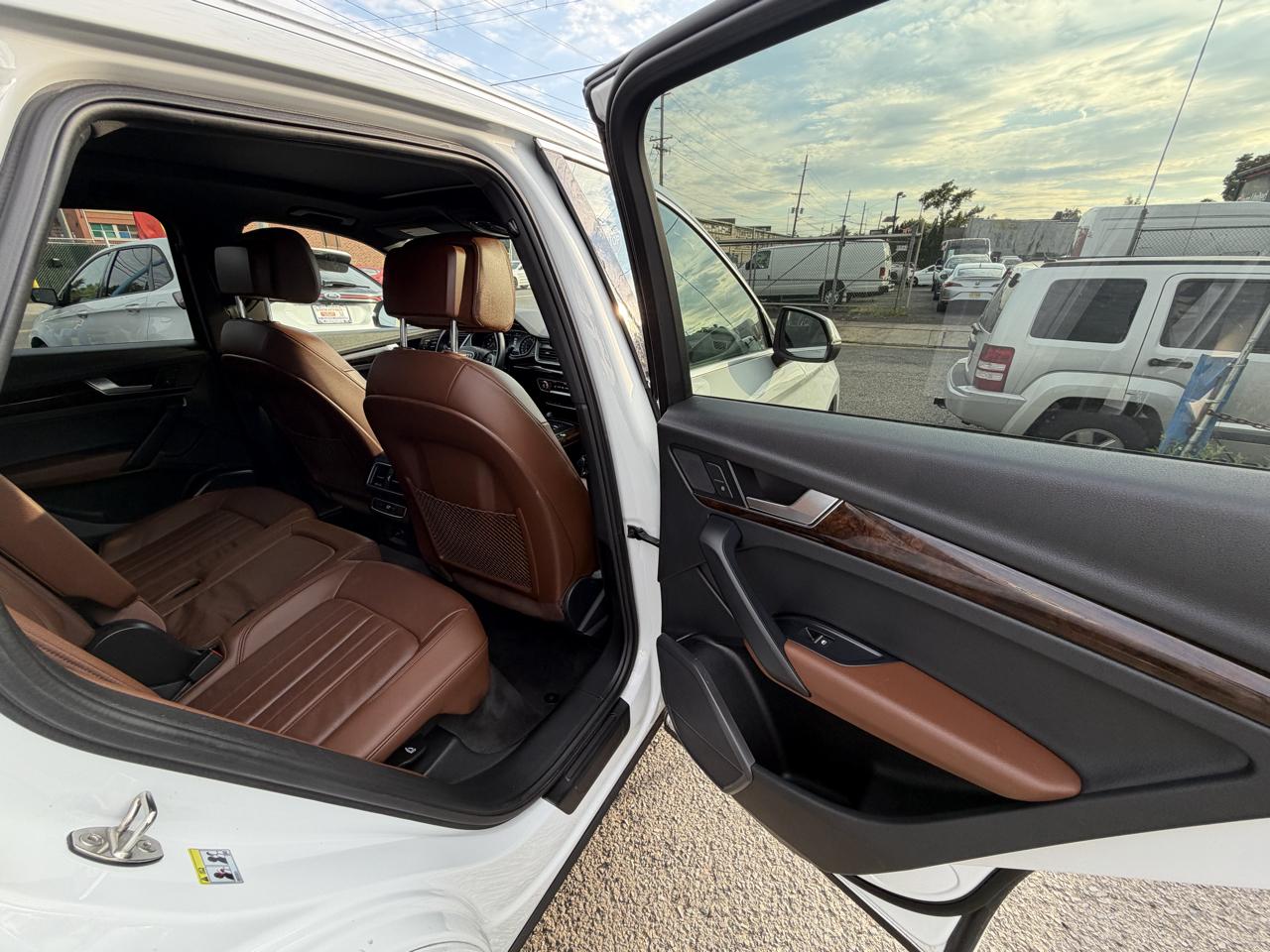 Audi Q5 2.0T Premium quattro 2019