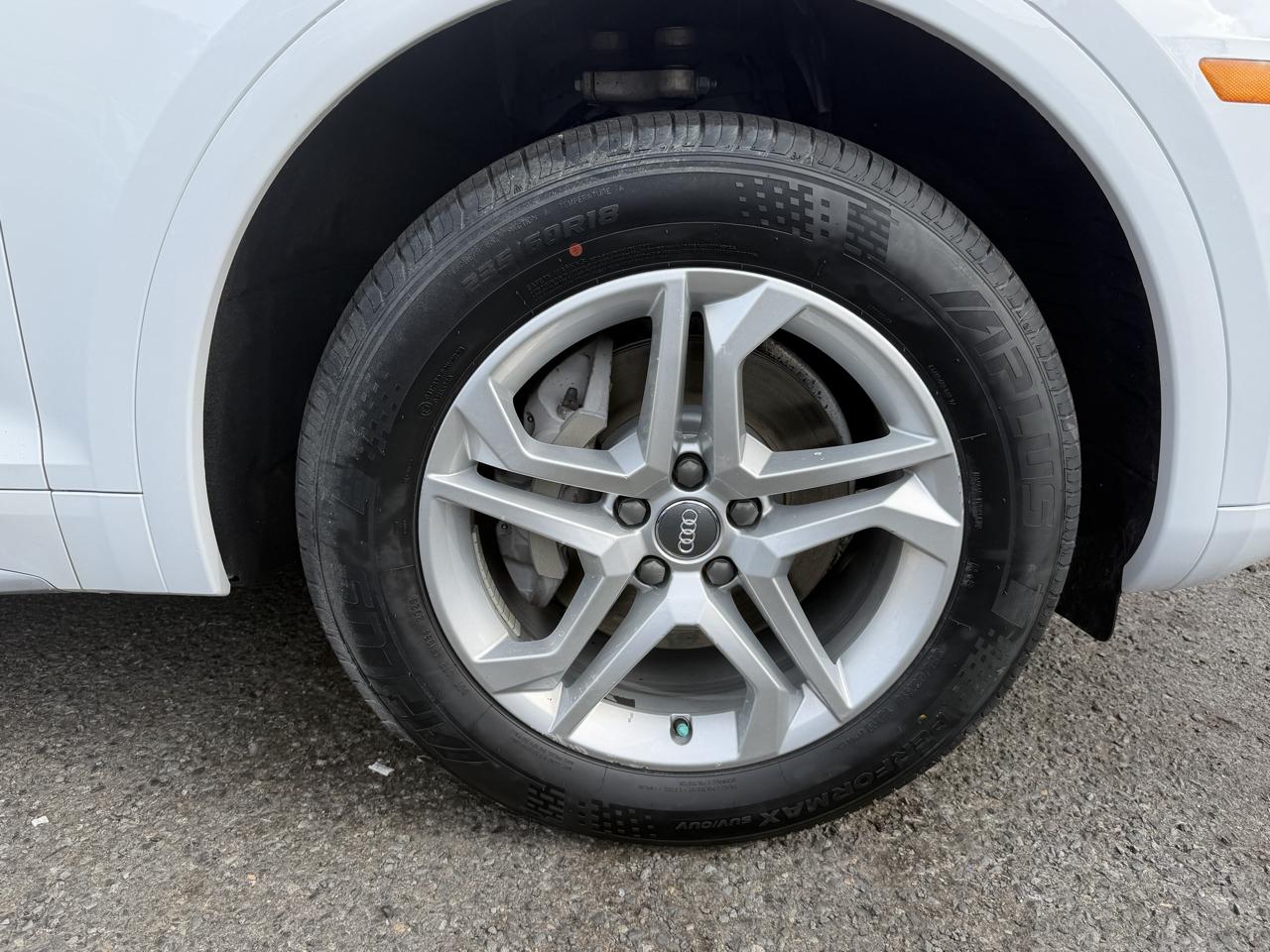 Audi Q5 2.0T Premium quattro 2019