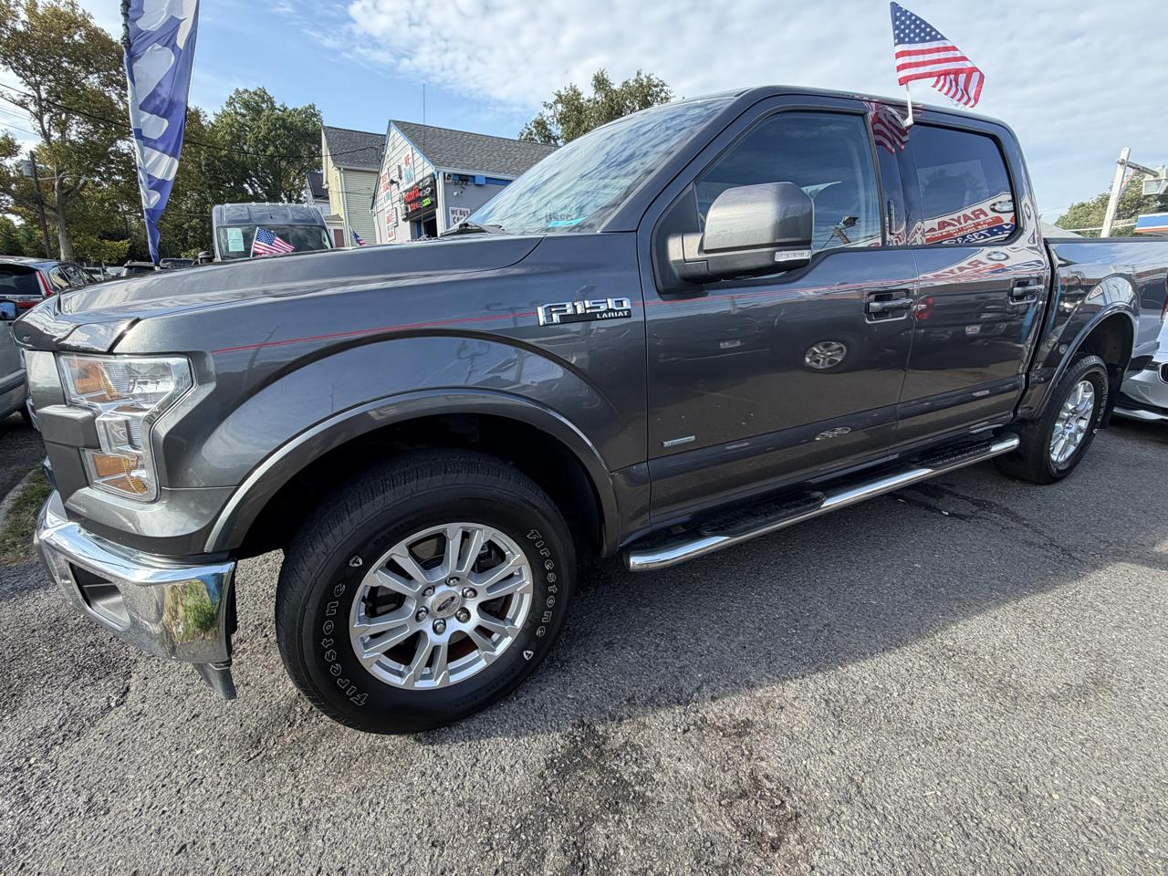 Ford F-150 4WD SuperCrew 145" Lariat 2017