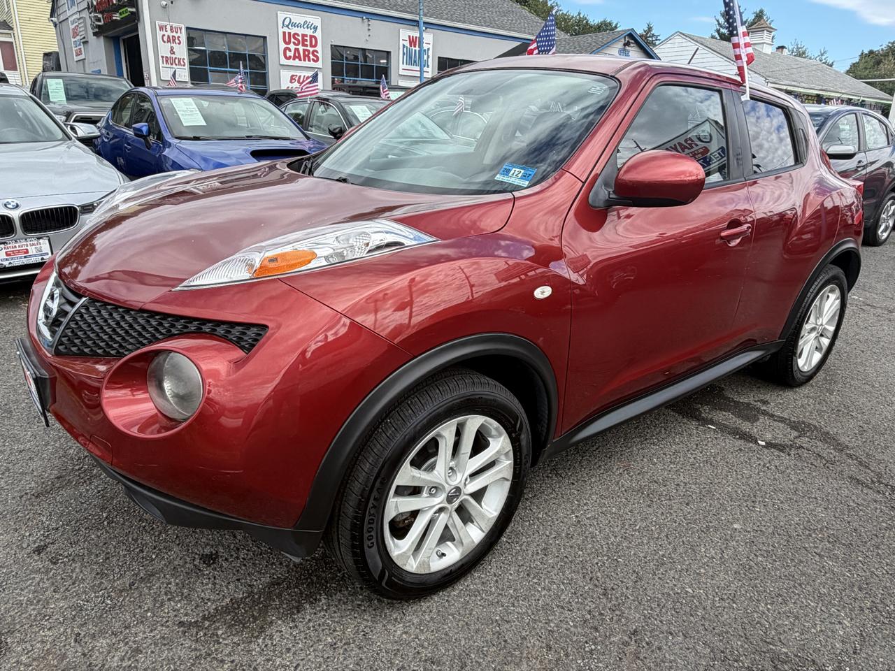 Nissan Juke S AWD 2013