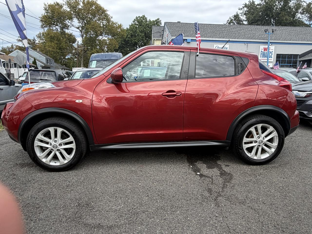 Nissan Juke S AWD 2013