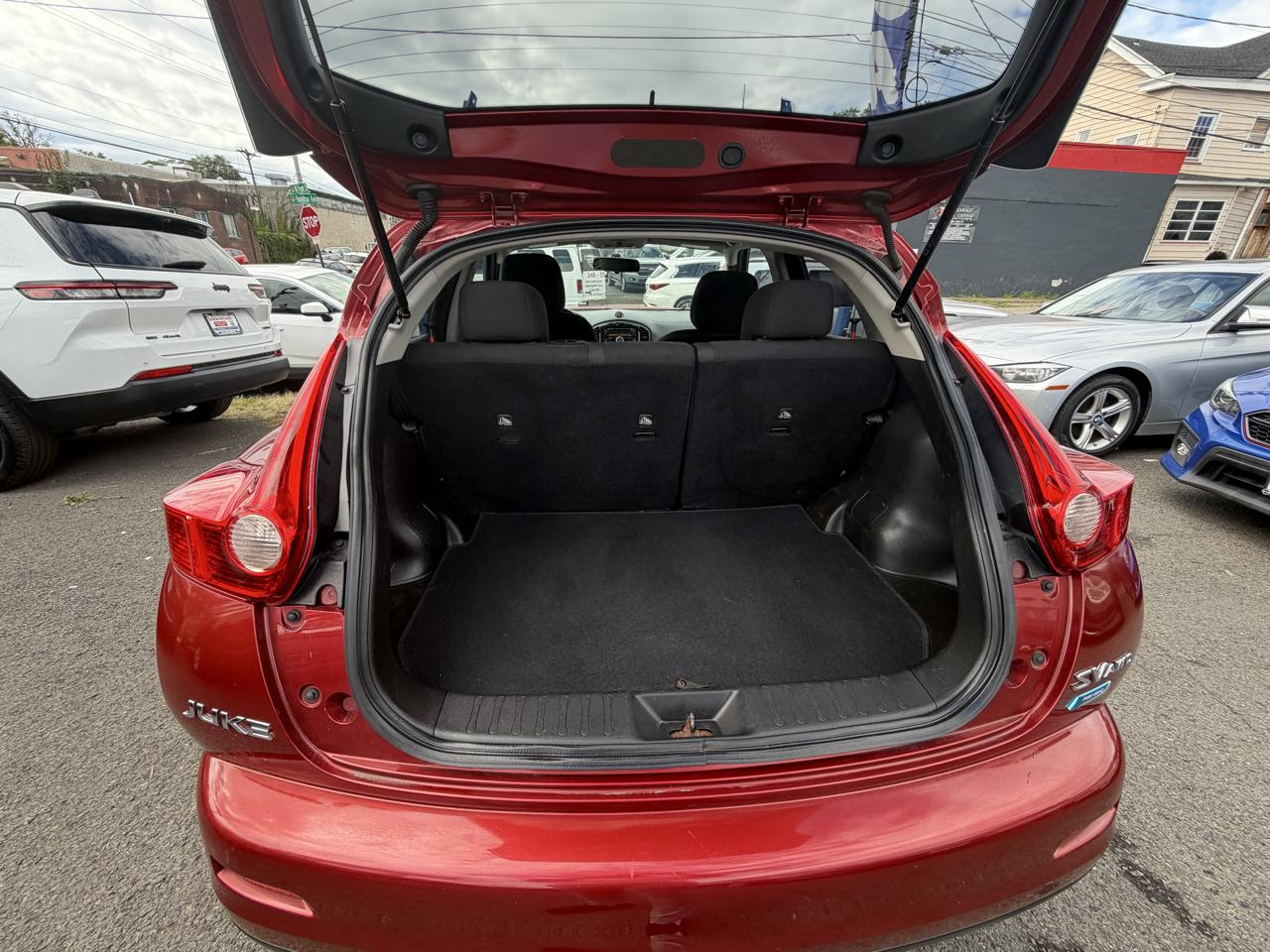 Nissan Juke S AWD 2013