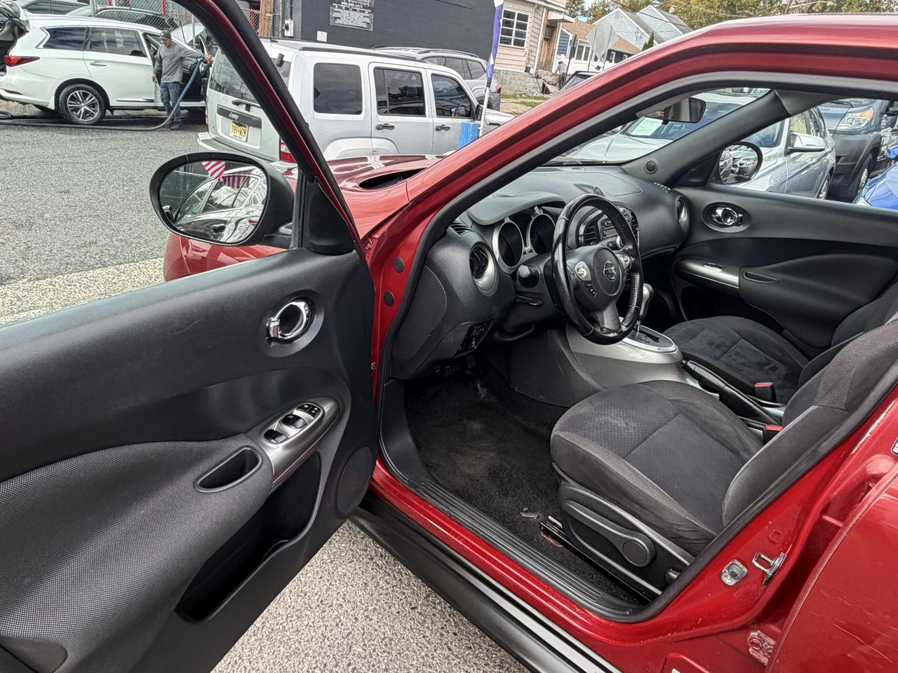 Nissan Juke S AWD 2013