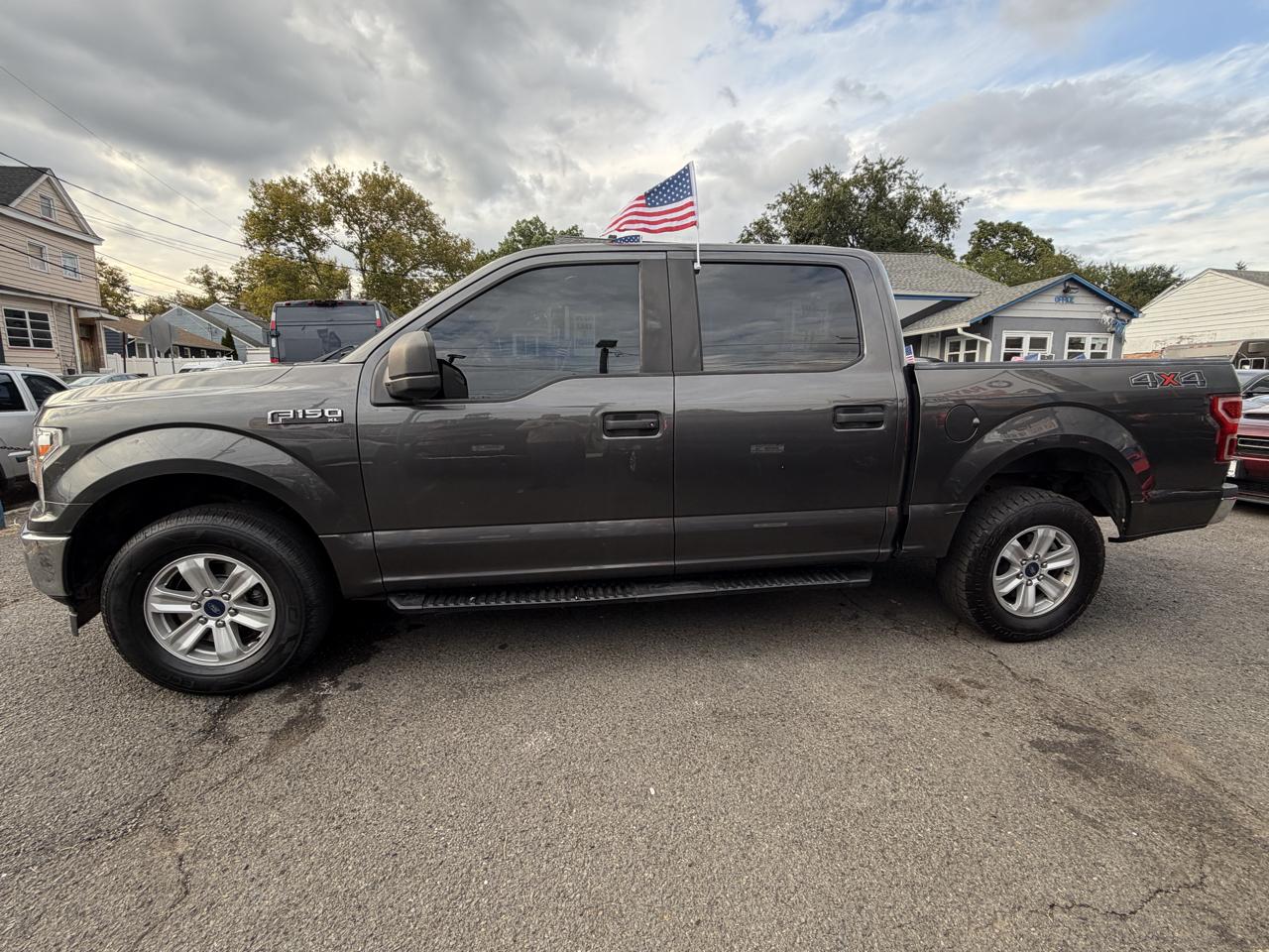 Ford F-150 XLT SuperCrew 5.5-ft. Bed 4WD 2018