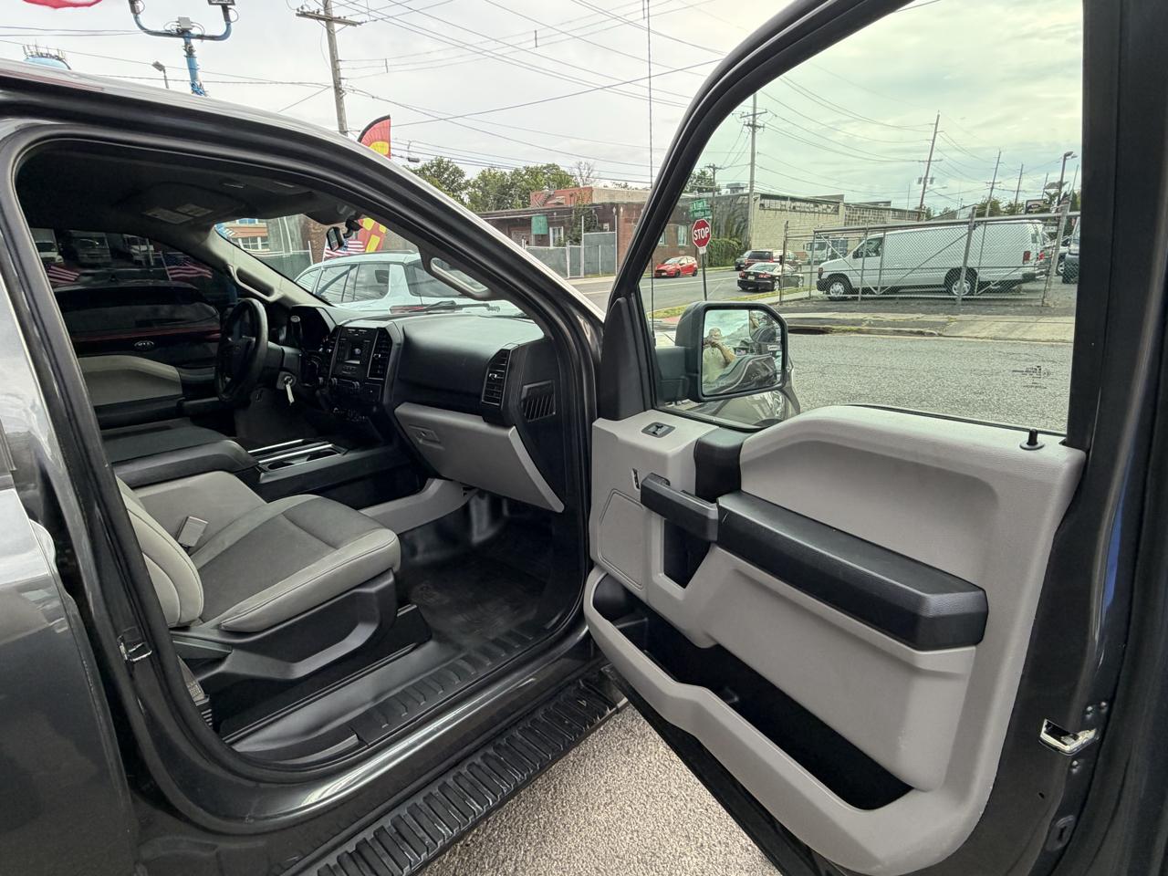 Ford F-150 XLT SuperCrew 5.5-ft. Bed 4WD 2018