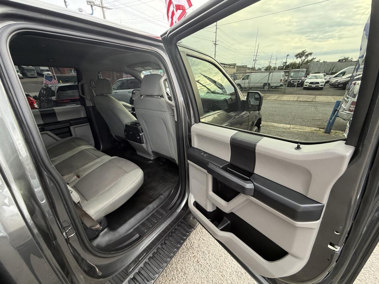 Ford F-150 XLT SuperCrew 5.5-ft. Bed 4WD 2018