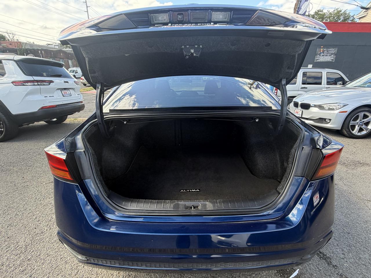 Nissan Altima 2.5 S AWD 2019