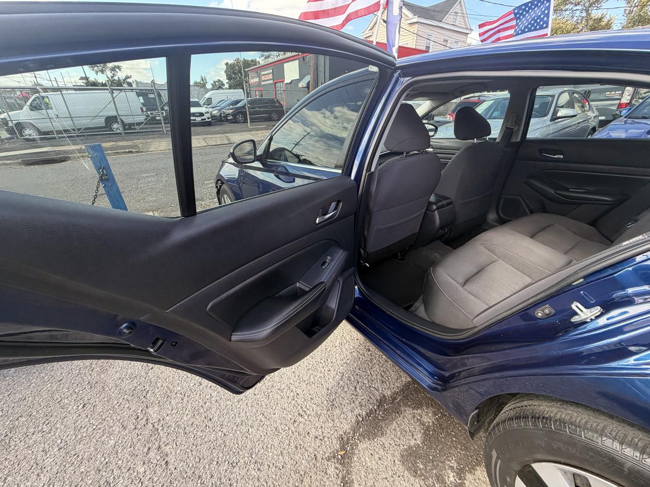 Nissan Altima 2.5 S AWD 2019