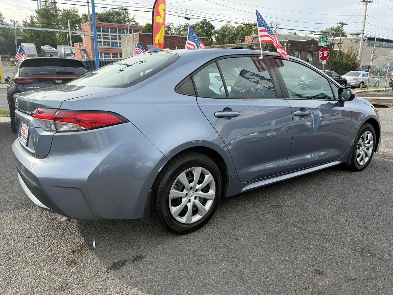 Toyota Corolla LE 2021