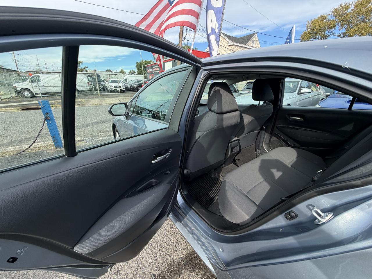 Toyota Corolla LE 2021