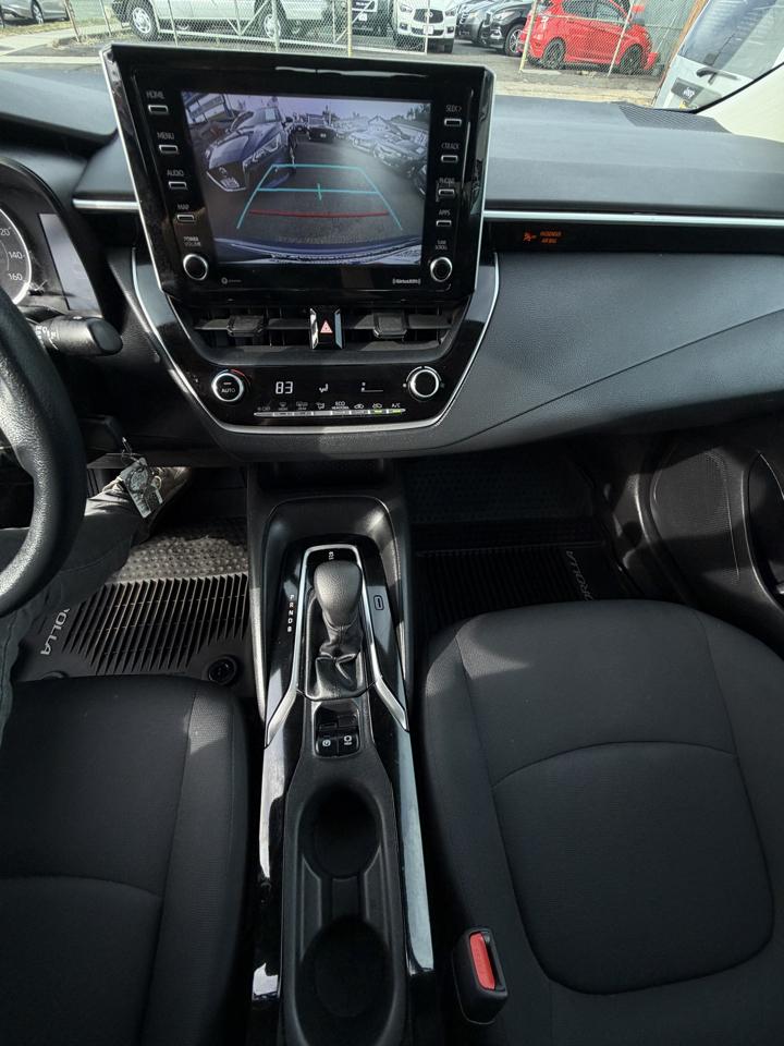 Toyota Corolla LE 2021