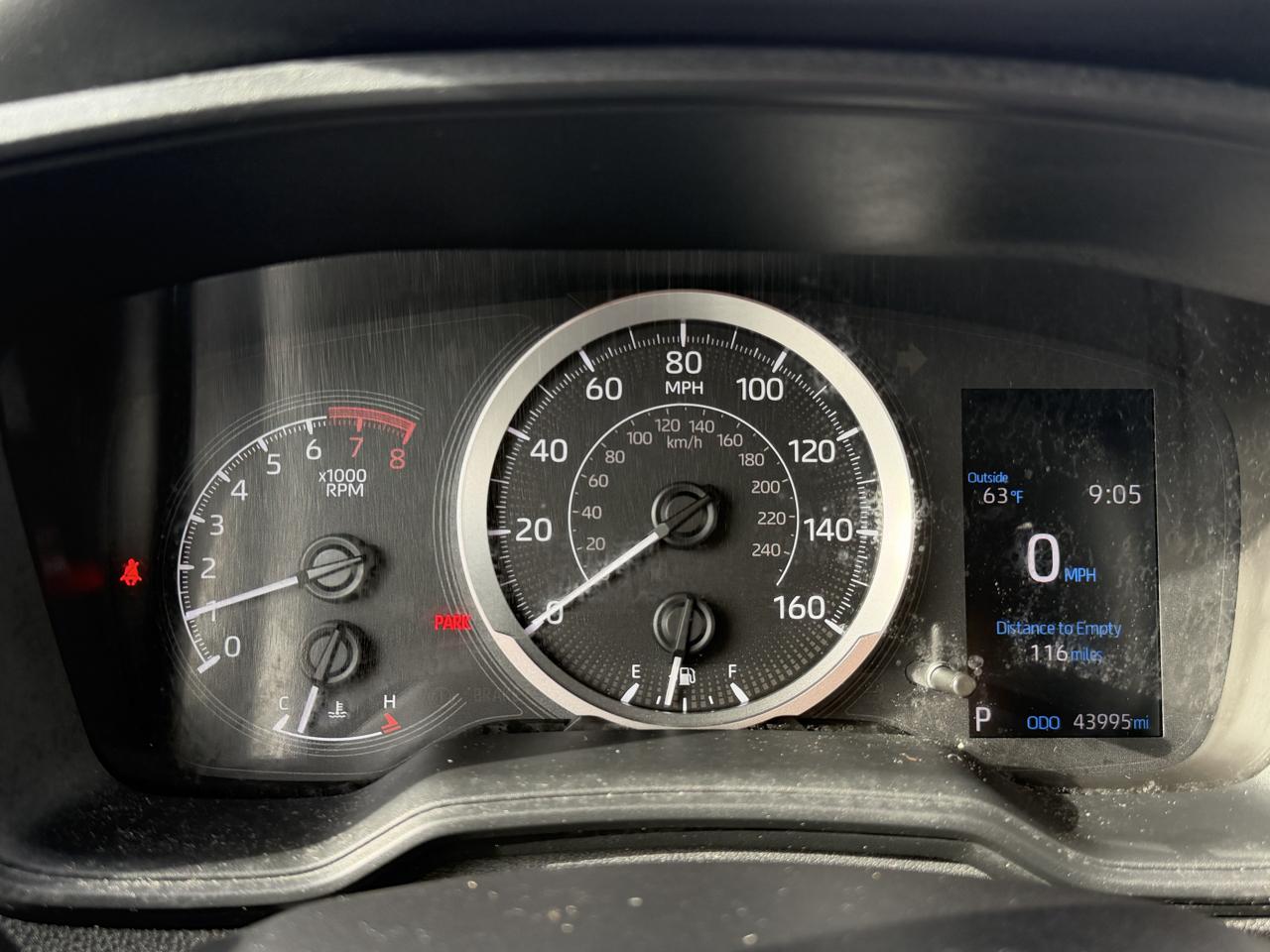 Toyota Corolla LE 2021