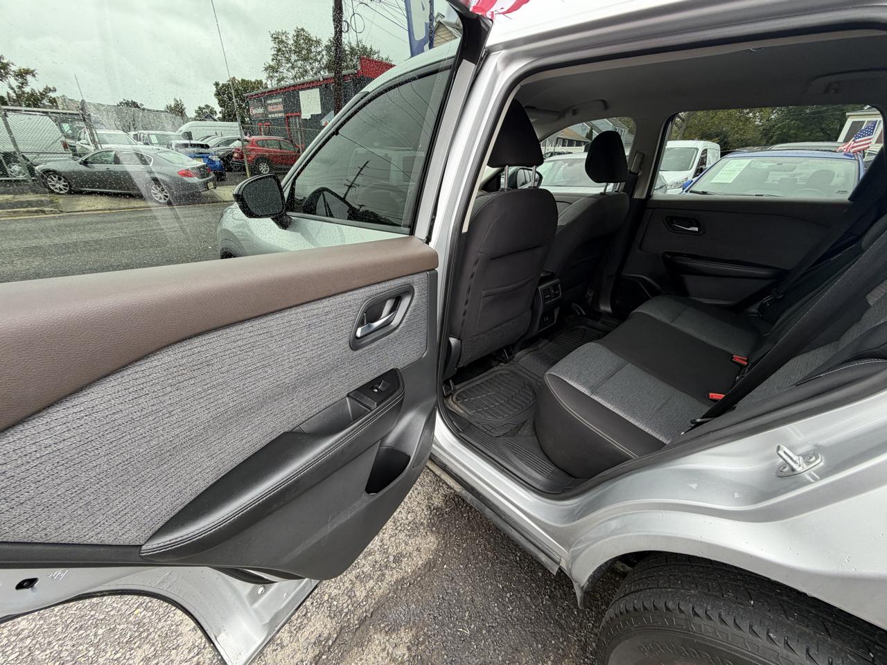 Nissan Rogue SV AWD 2021