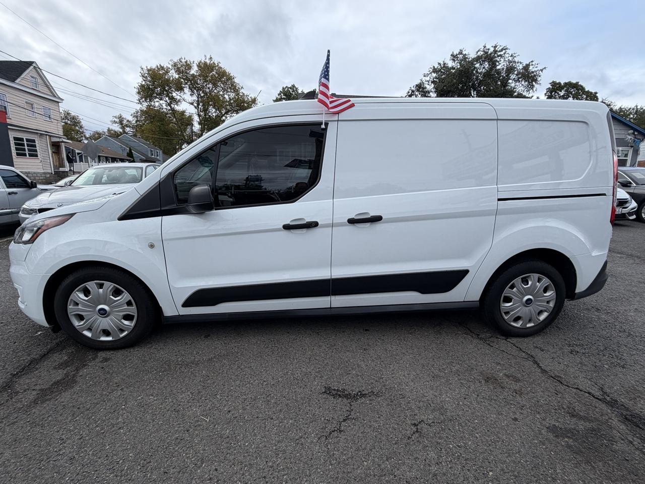 Ford Transit Connect Cargo Van XLT LWB 2023