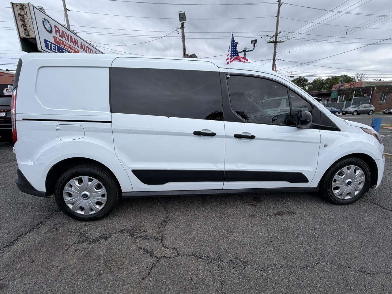 Ford Transit Connect Cargo Van XLT LWB 2023