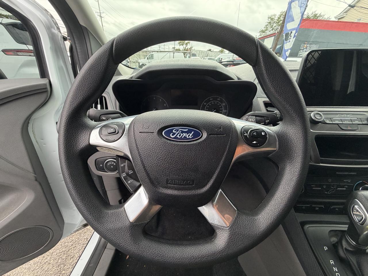 Ford Transit Connect Cargo Van XLT LWB 2023