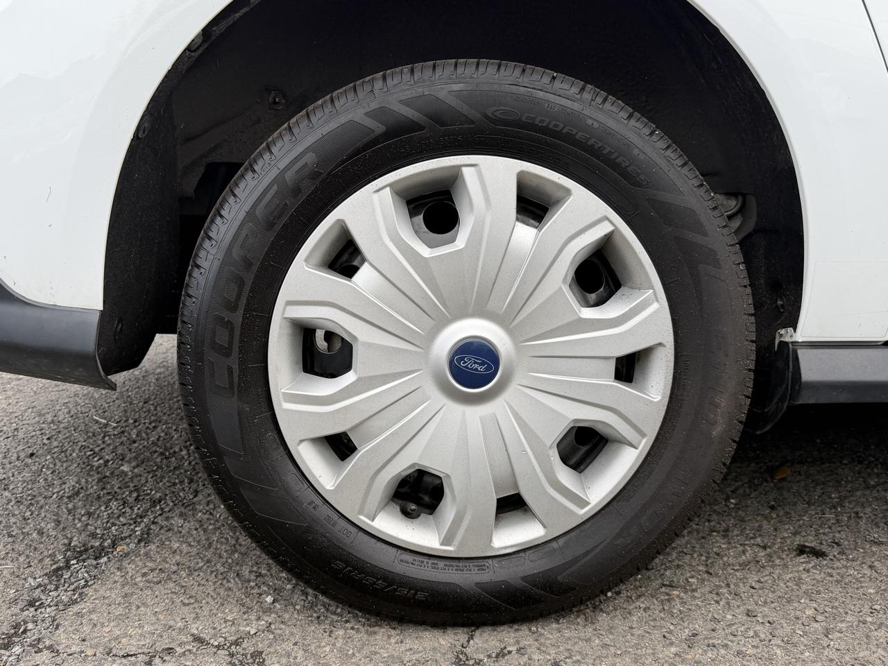 Ford Transit Connect Cargo Van XLT LWB 2023
