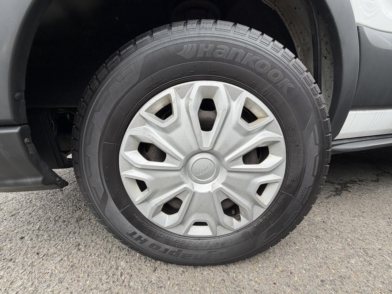 Ford Transit 250 Van Med. Roof w/Sliding Pass. 148-in. WB 2015