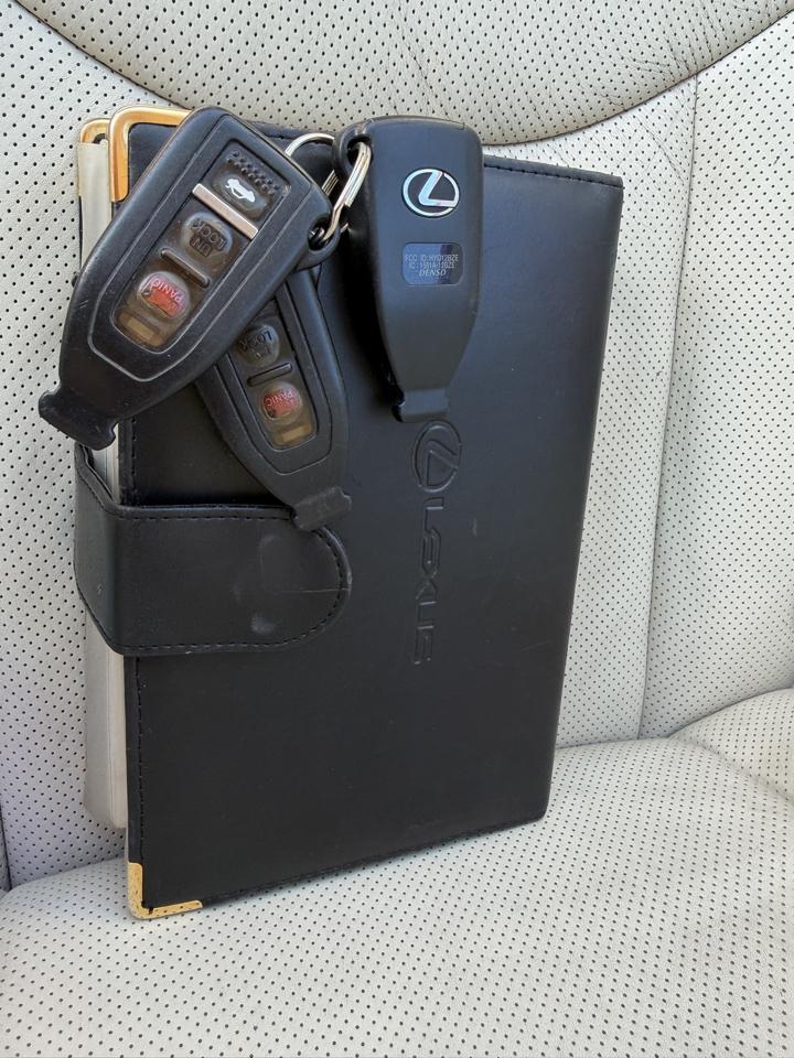 Lexus LS 430 Sedan 2005