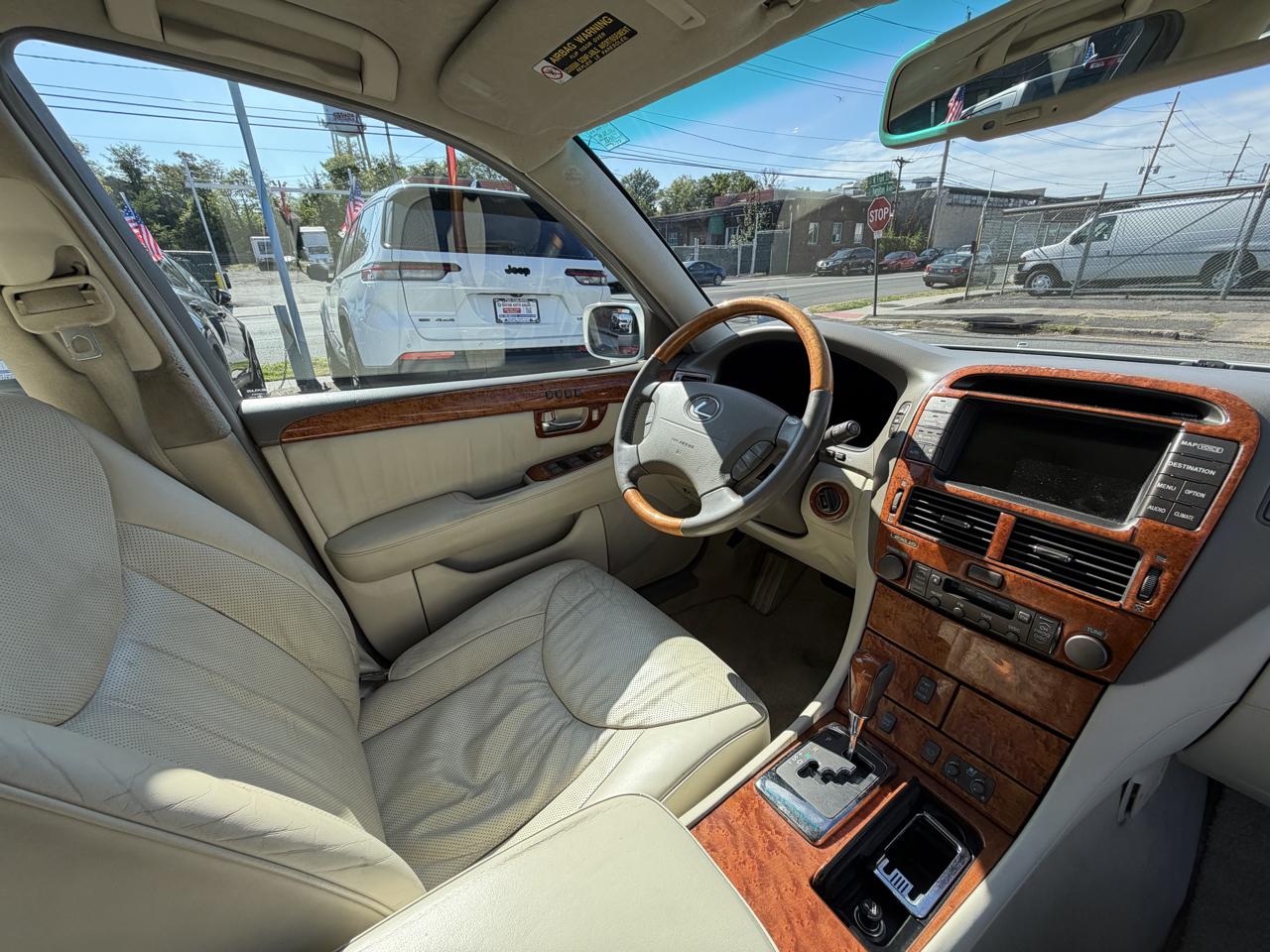 Lexus LS 430 Sedan 2005