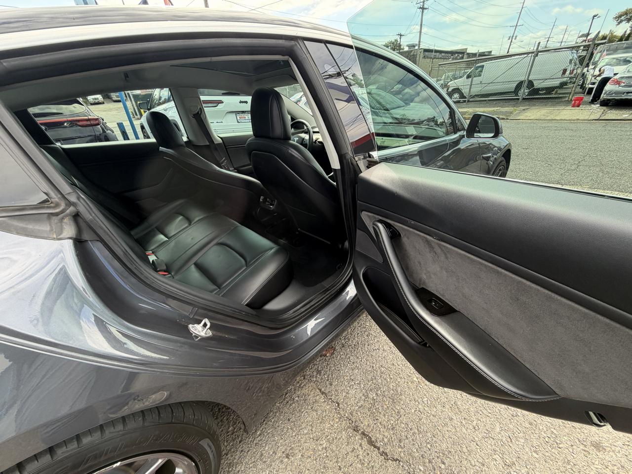 Tesla Model 3 Long Range 2018