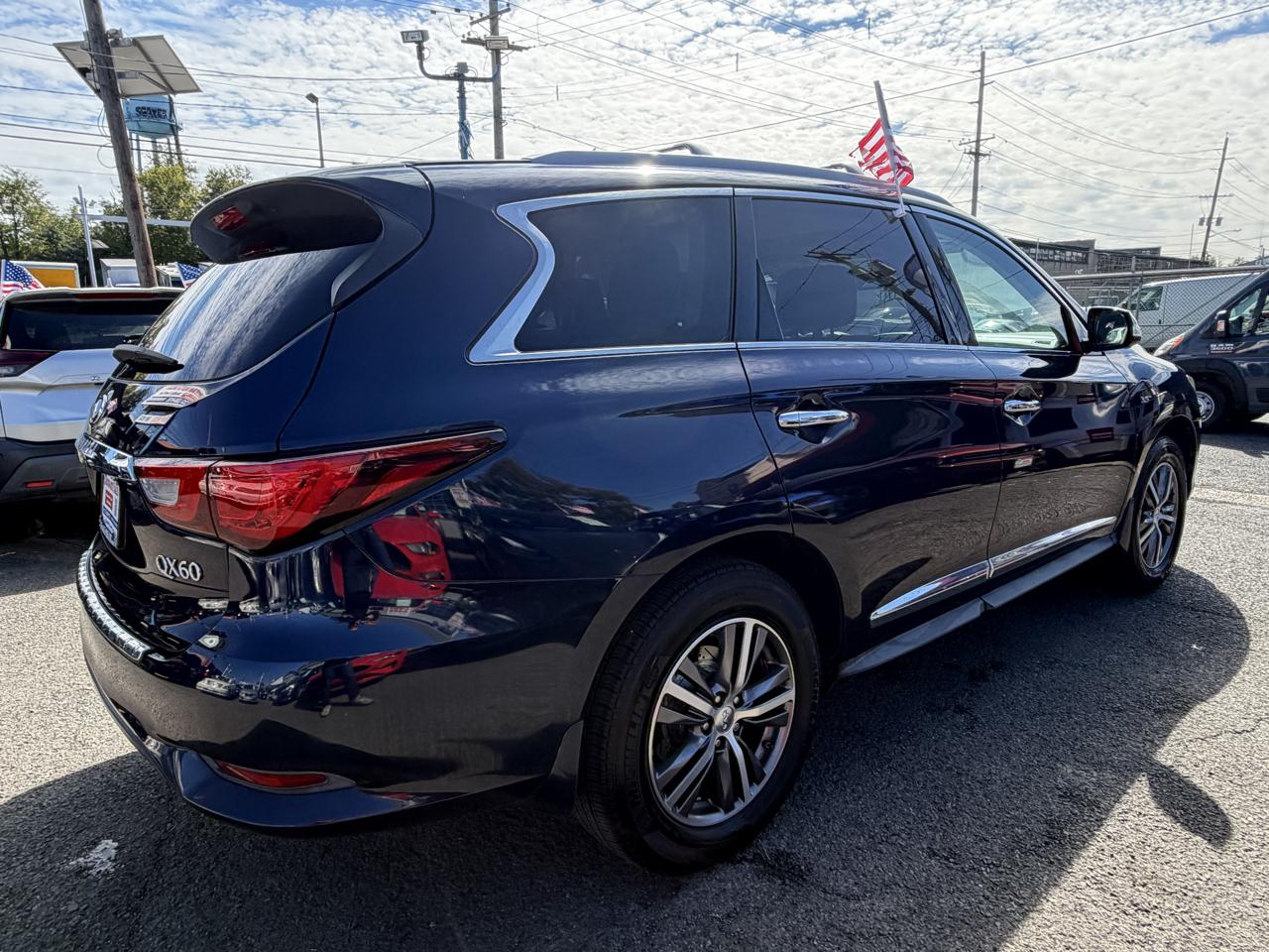 Infiniti QX60 Base AWD 2017