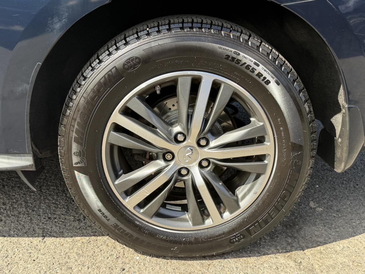 Infiniti QX60 Base AWD 2017