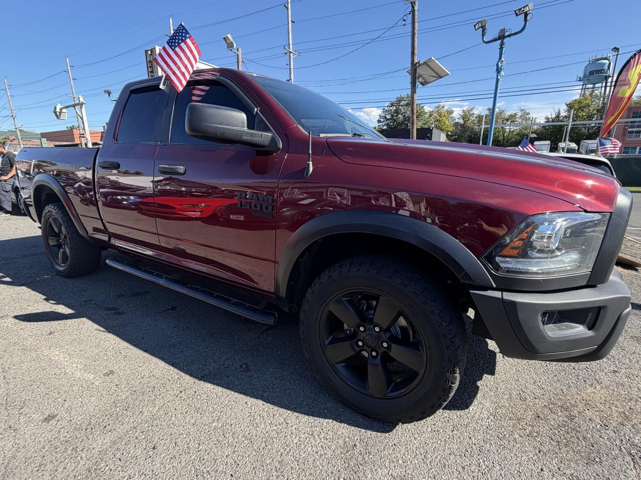 RAM 1500 SLT Quad Cab 4WD 2020