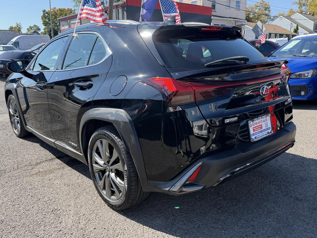Lexus UX 250h F SPORT 2019