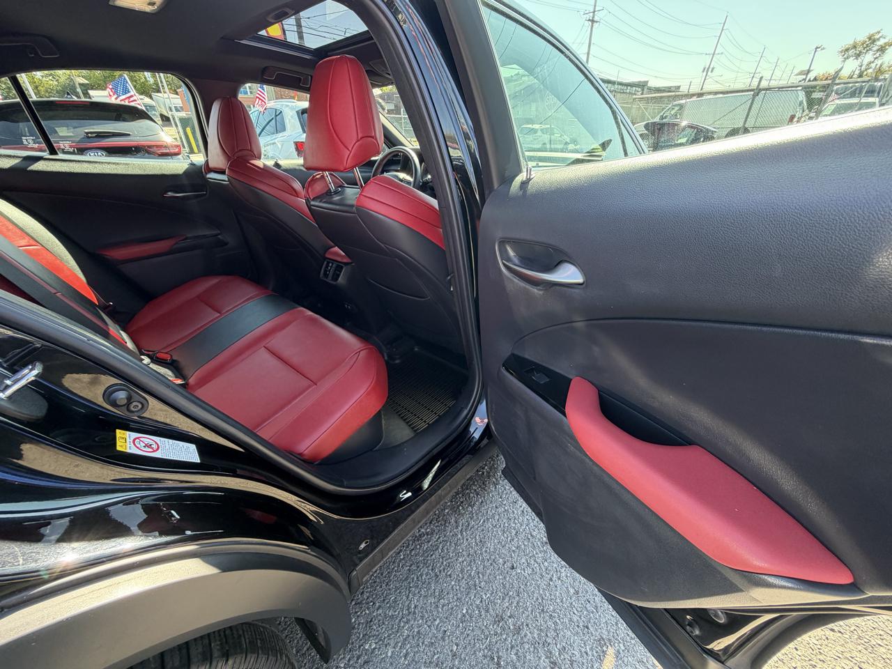 Lexus UX 250h F SPORT 2019