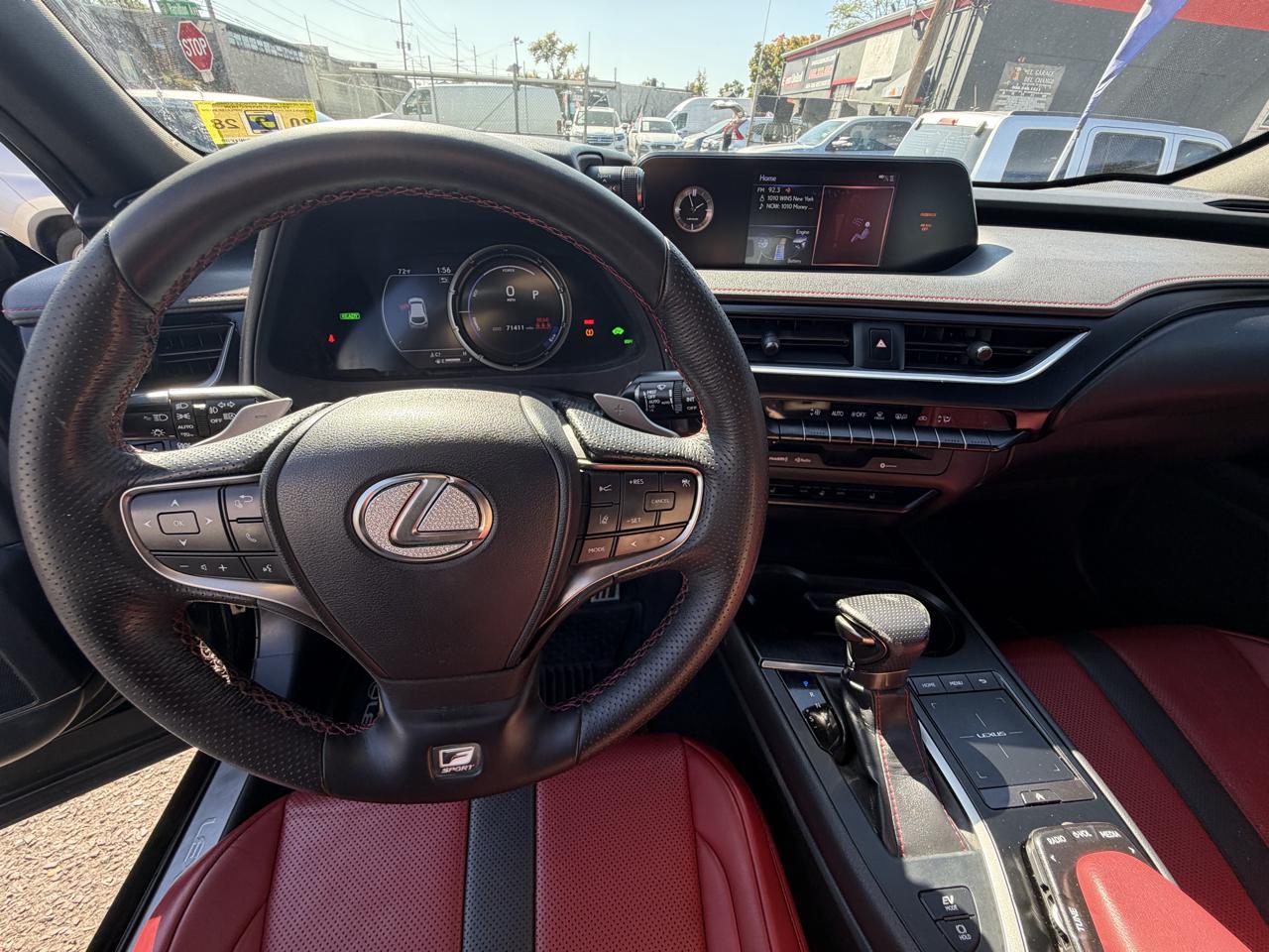Lexus UX 250h F SPORT 2019