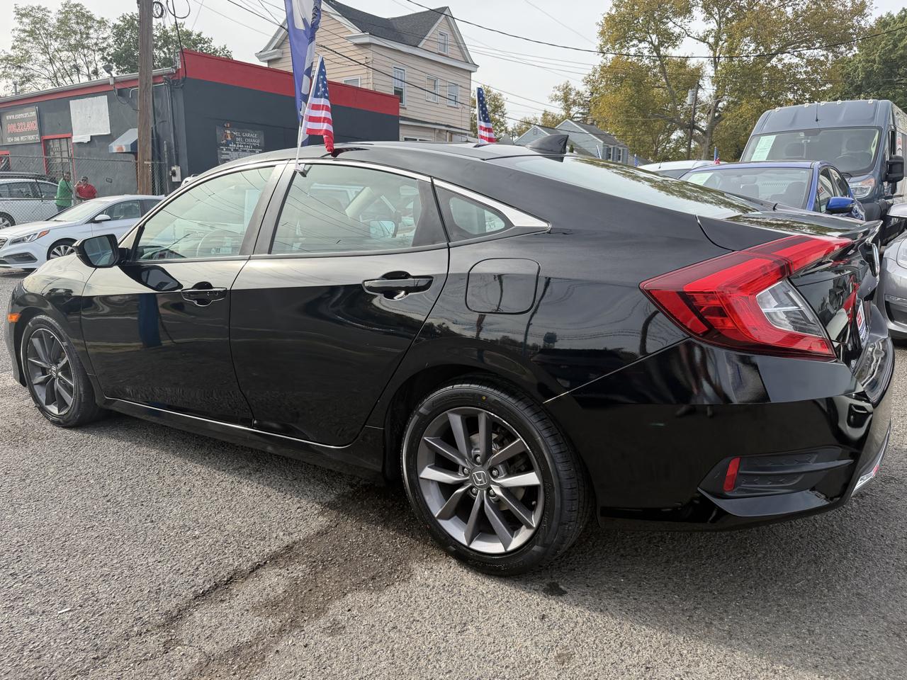 Honda Civic EX Sedan CVT 2020