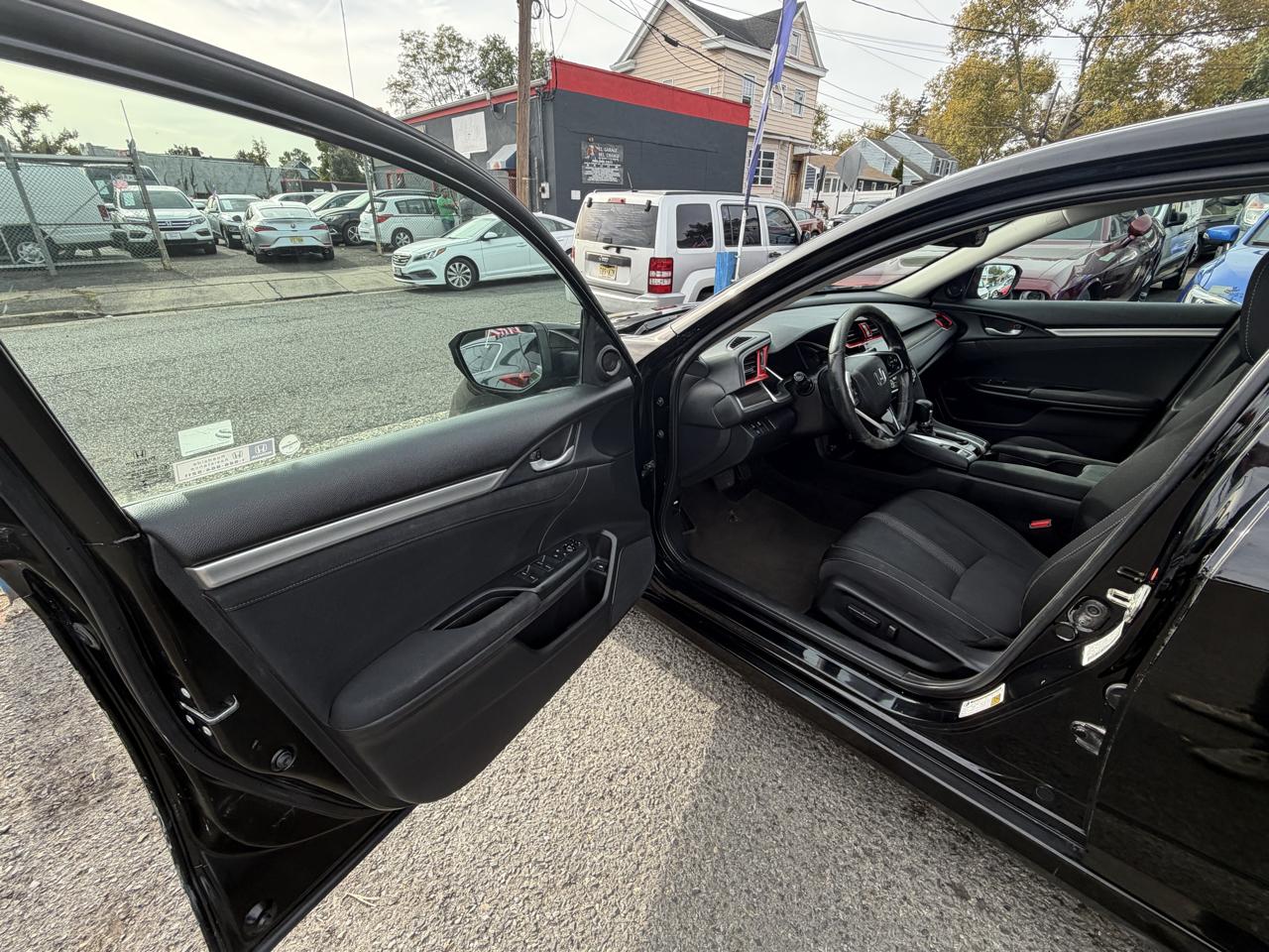 Honda Civic EX Sedan CVT 2020