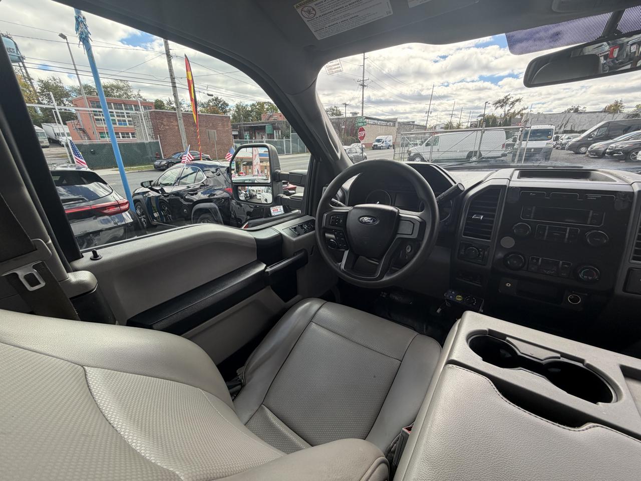 Ford F-250 SD XLT SuperCab Long Bed 4WD 2019