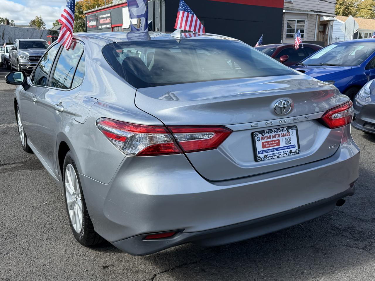 Toyota Camry 4dr Sdn LE Auto 2019
