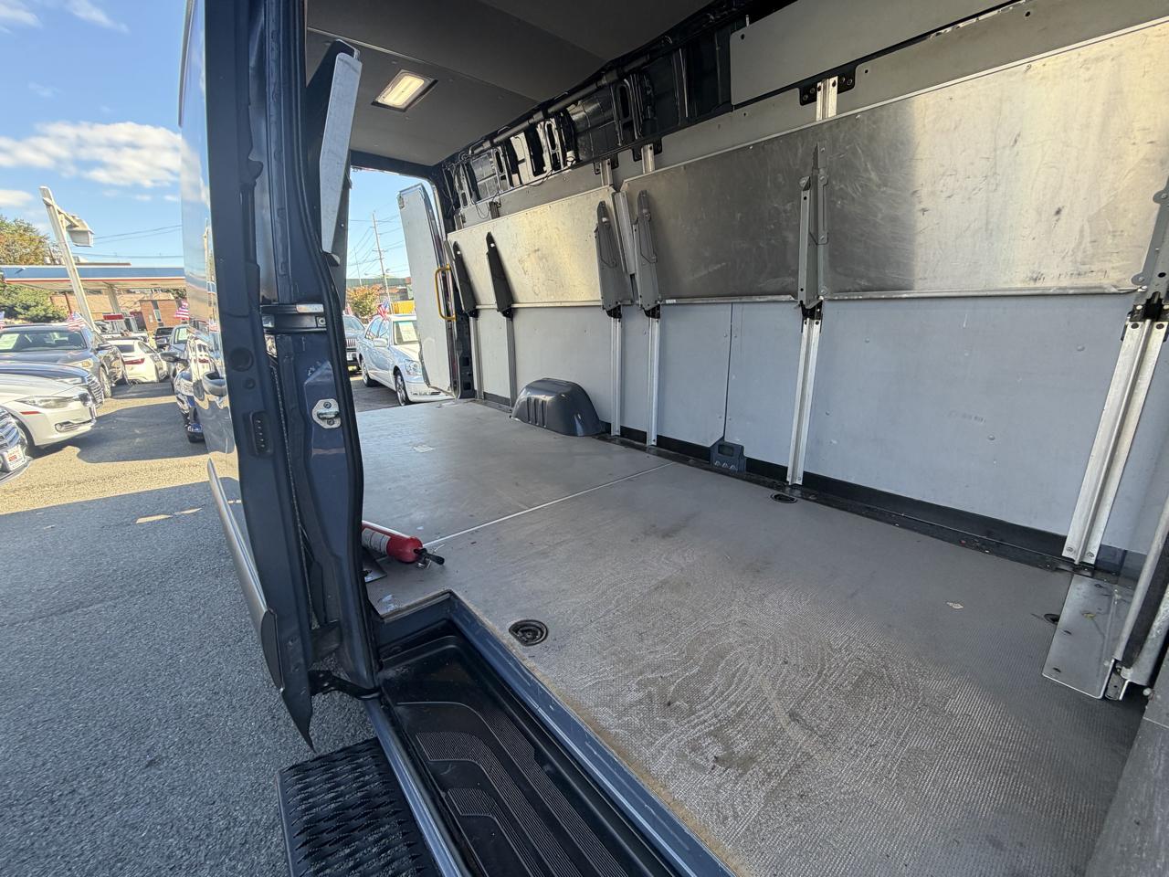 Mercedes-Benz Sprinter 2500 170-in. WB 2021
