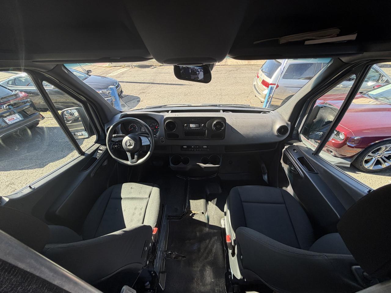 Mercedes-Benz Sprinter 2500 170-in. WB 2021