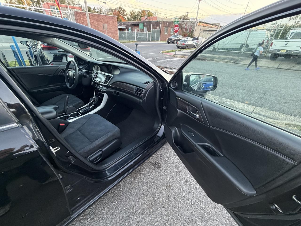 Honda Accord EX Sedan CVT 2016