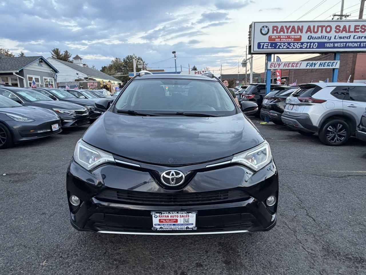 Toyota RAV4 XLE AWD 2016
