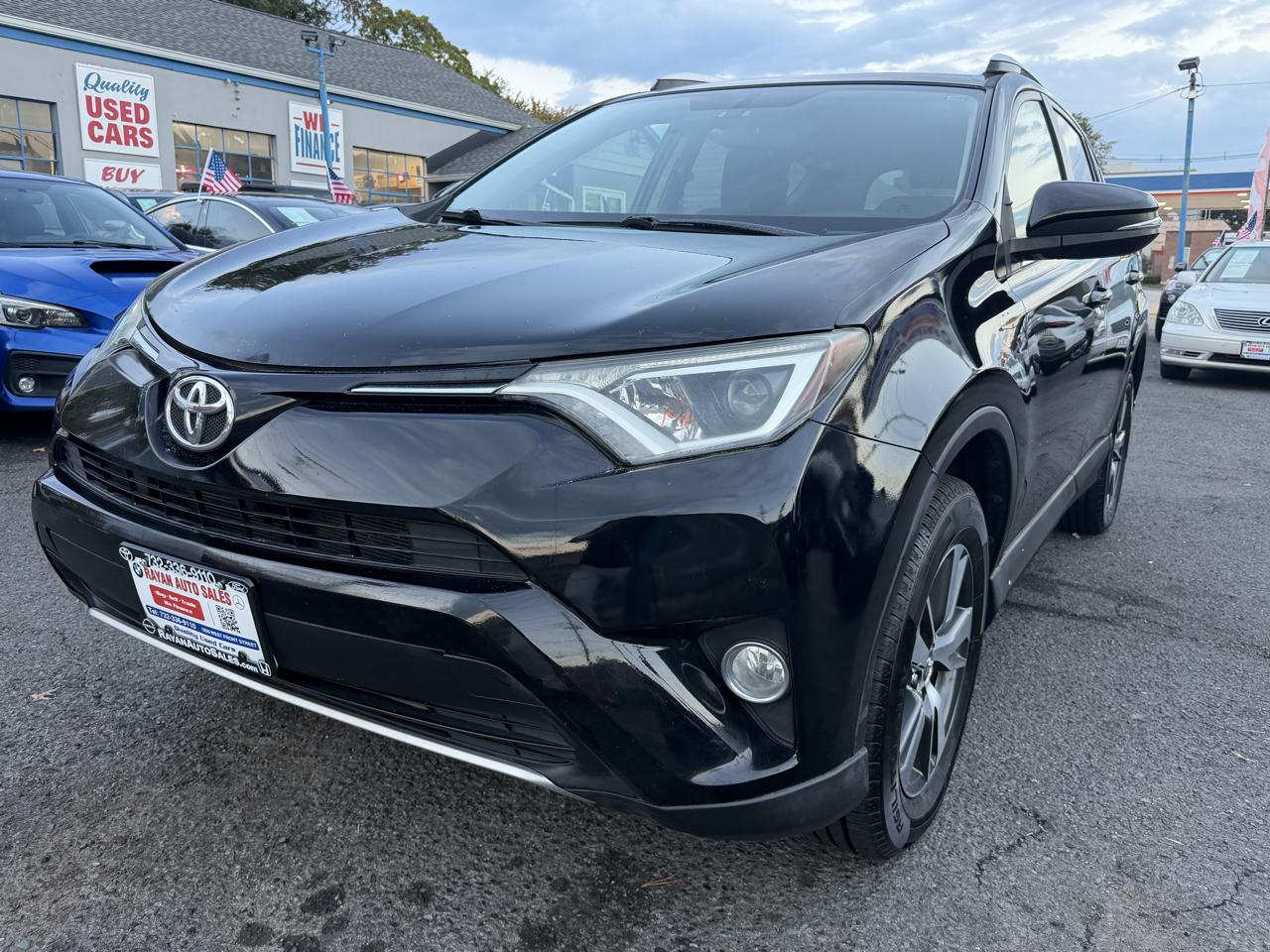 Toyota RAV4 XLE AWD 2016
