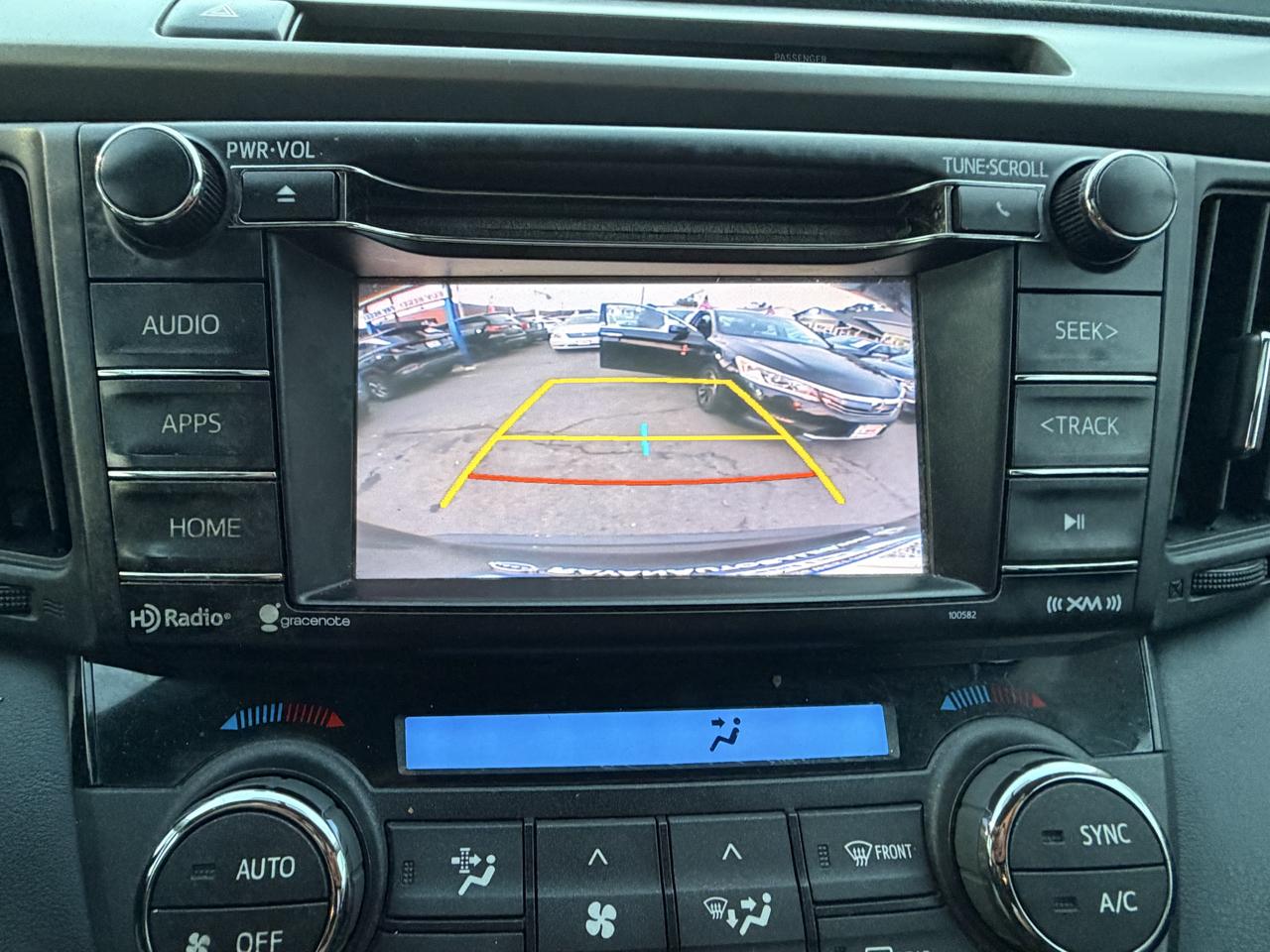 Toyota RAV4 XLE AWD 2016