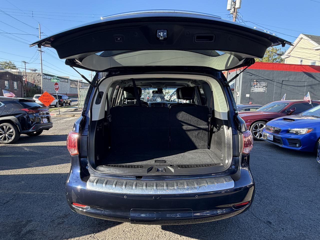 Infiniti QX80 4WD 2017