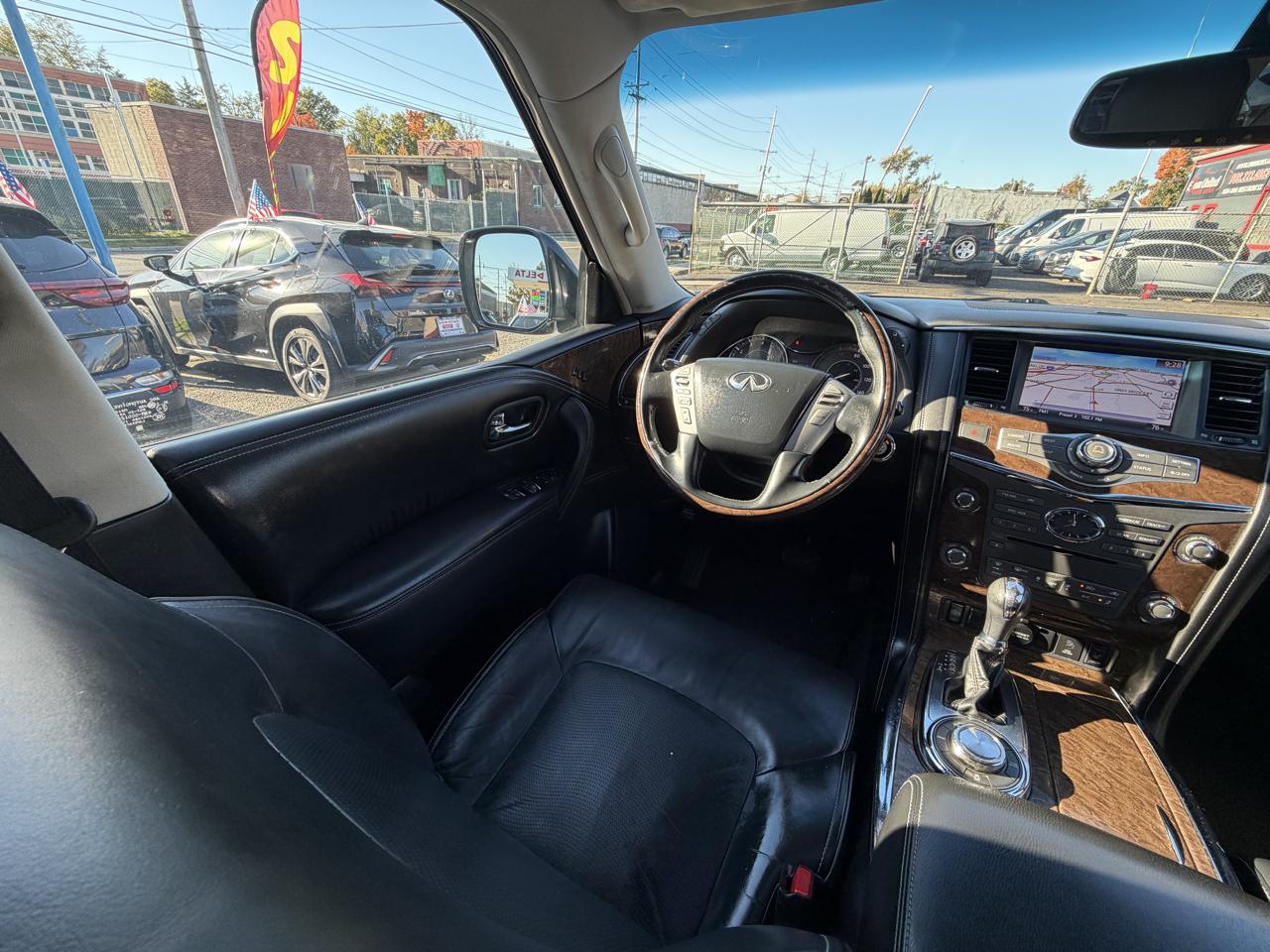 Infiniti QX80 4WD 2017