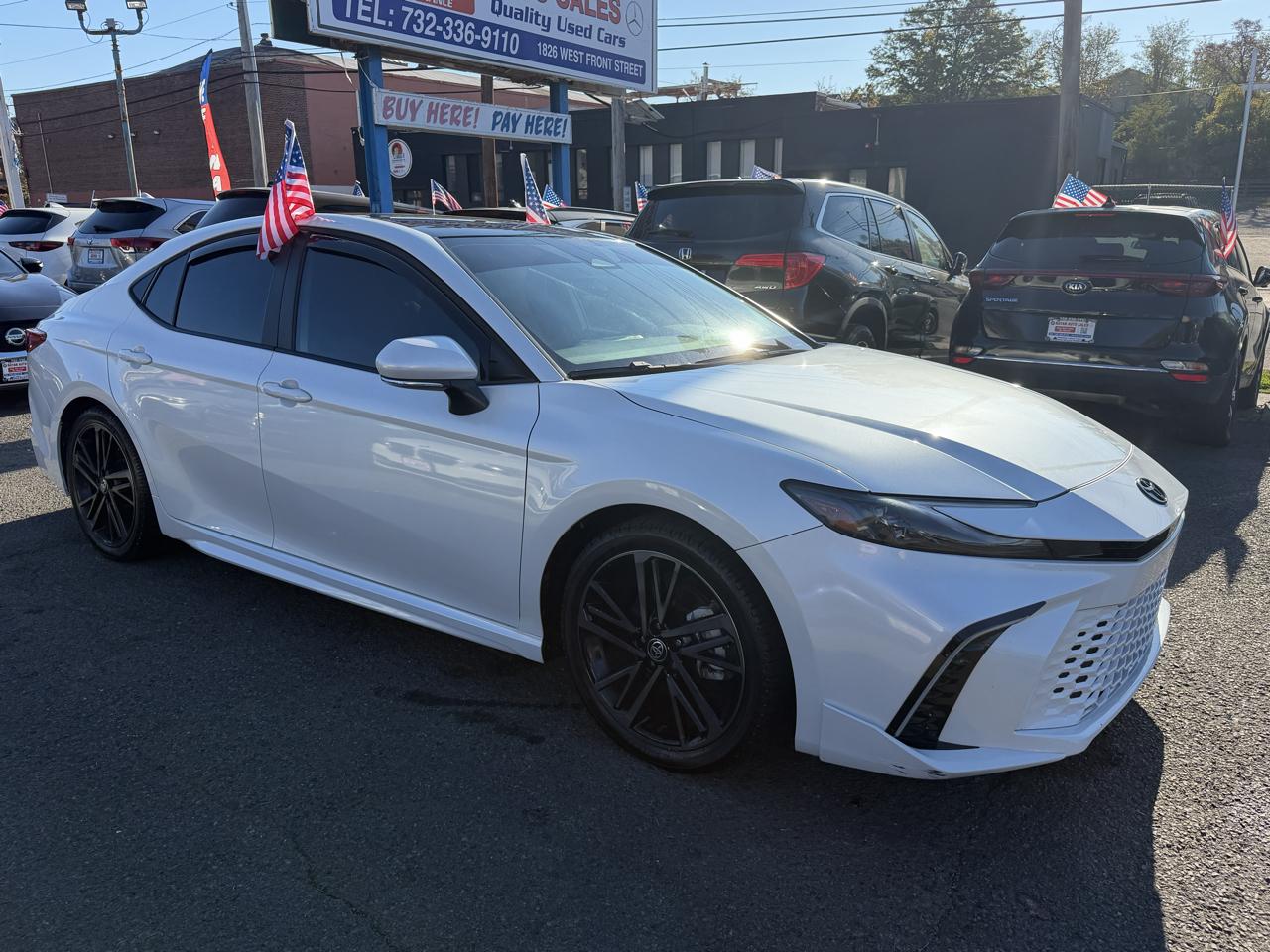 Toyota Camry Hybrid XSE CVT (Natl) 2025