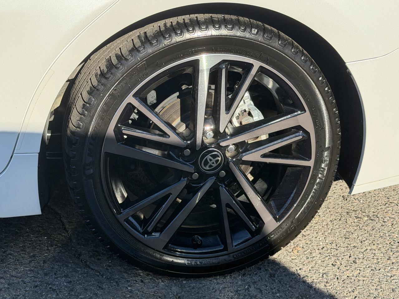 Toyota Camry Hybrid XSE CVT (Natl) 2025