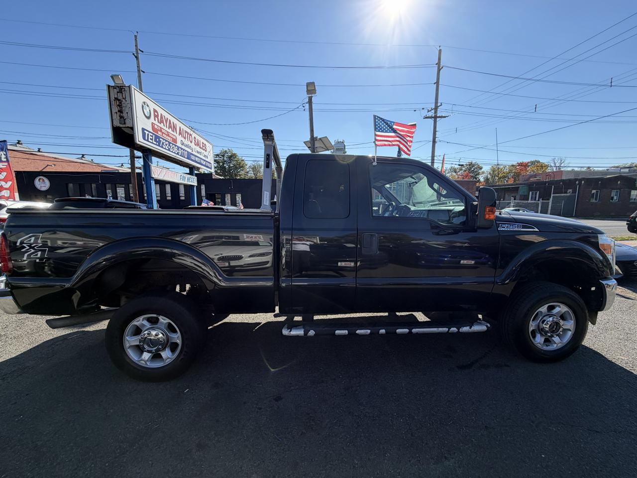 Ford F-250 SD XLT SuperCab SWB 4WD 2014